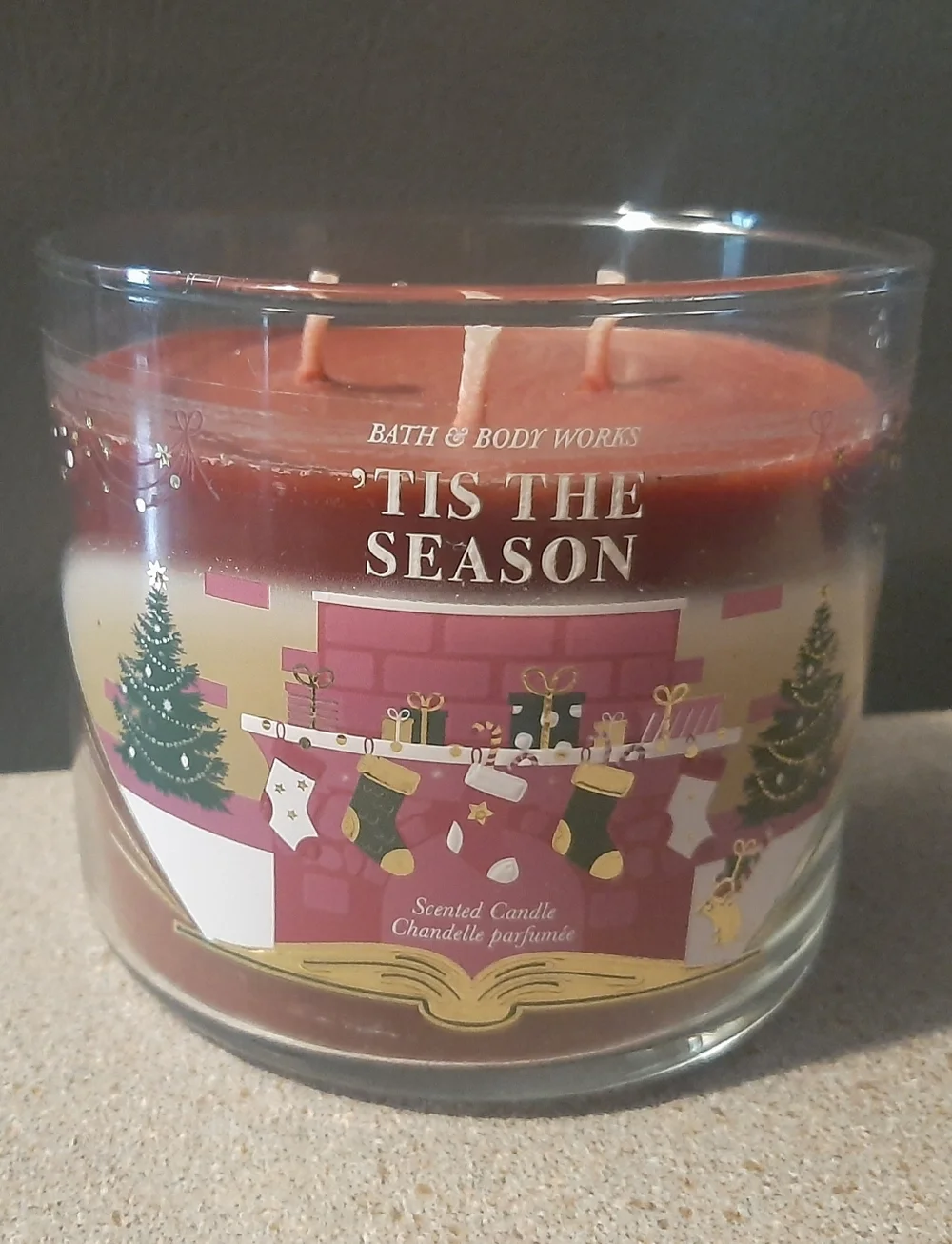 Bath and Body Works ’Tis the Season Scented 3-Wick Candle (14.5 OZ / 411 G) - Picture 3 of 3